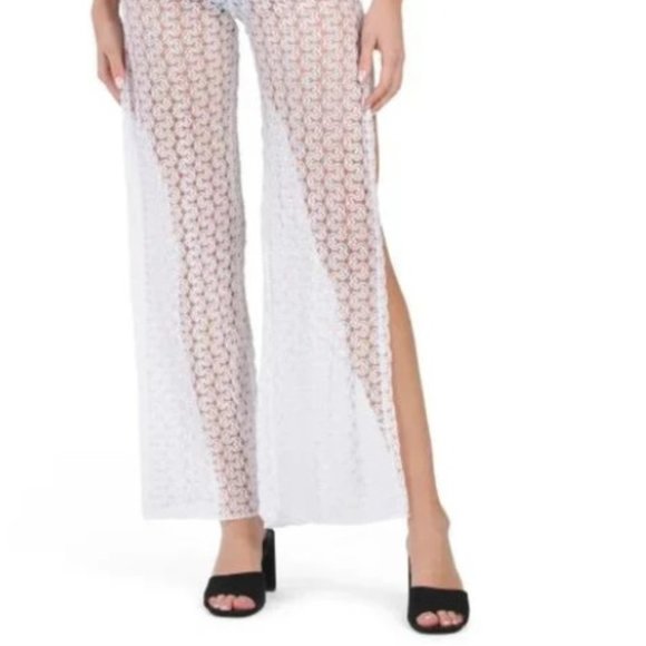 BECCA White Split Leg Crochet Cover-up Pants NWT - Picture 2 of 4